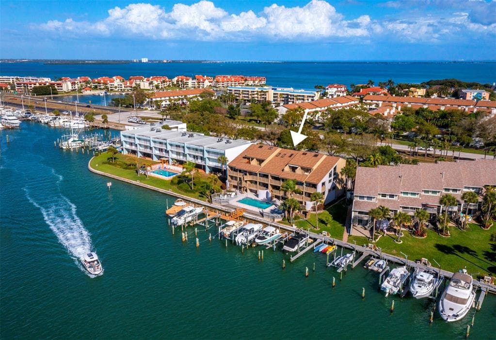 350 PINELLAS BAYWAY S UNIT 2 TIERRA VERDE, FL 33715