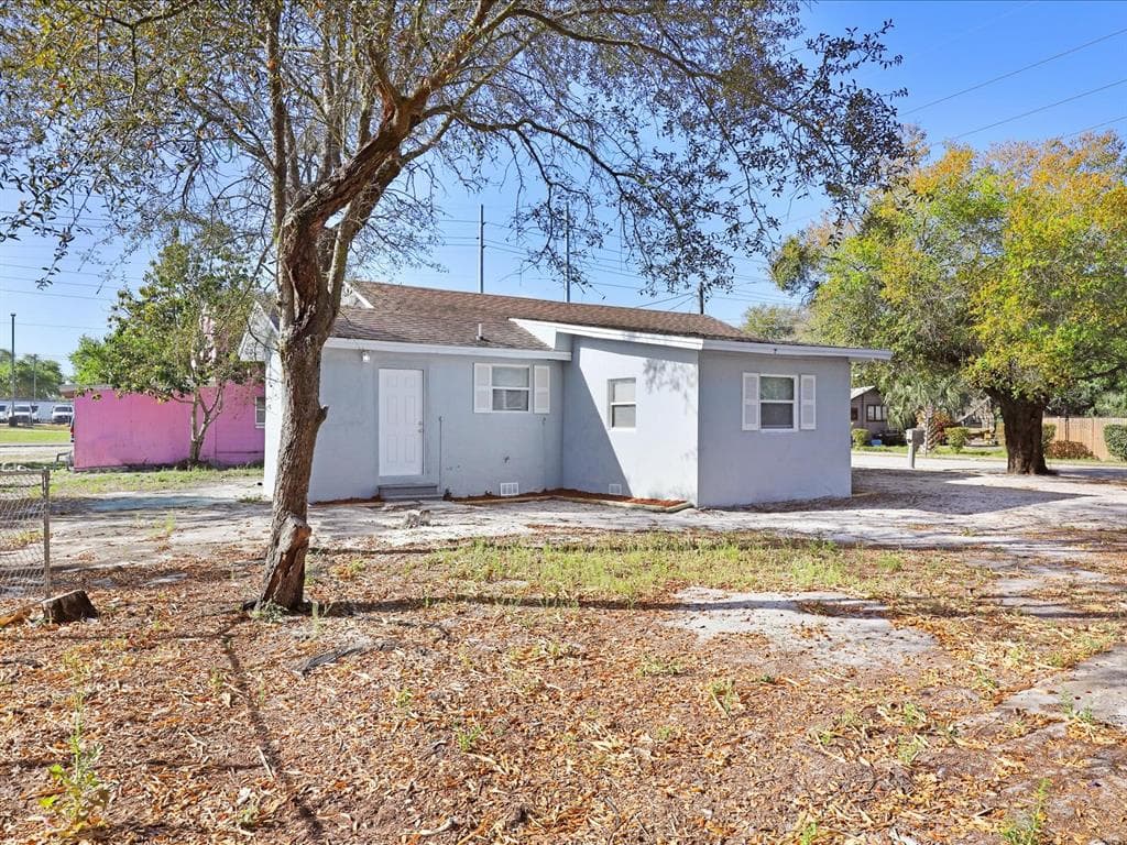 1504 3RD STREET NW WINTER HAVEN, FL 33881