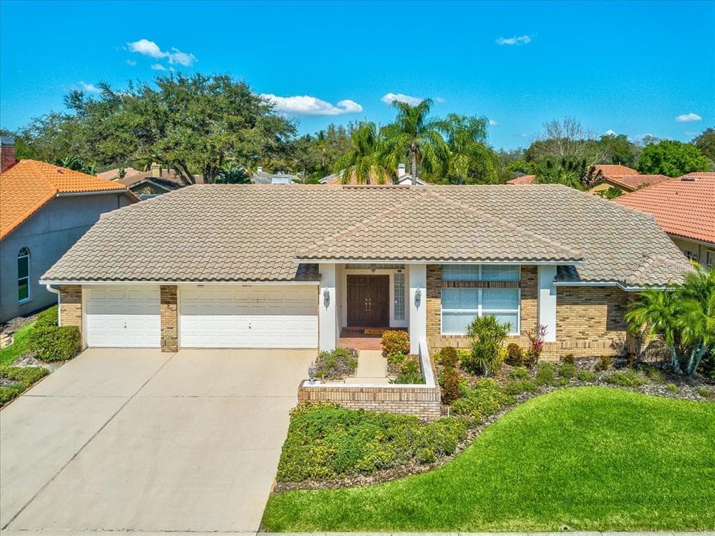 3917 TARIAN COURT