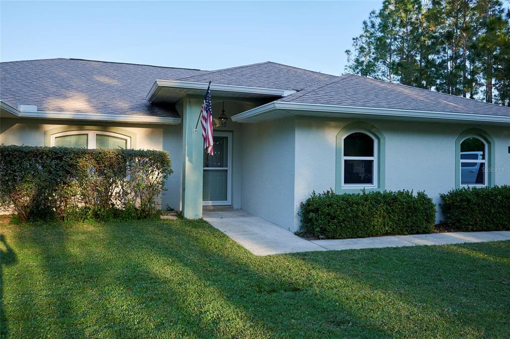 6813 AMARYLLIS DRIVE S INDIAN LAKE ESTATES, FL 33855