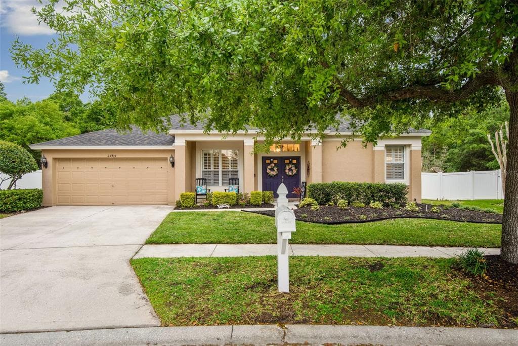 25435 APTITUDE TERRACE WESLEY CHAPEL, FL 33544