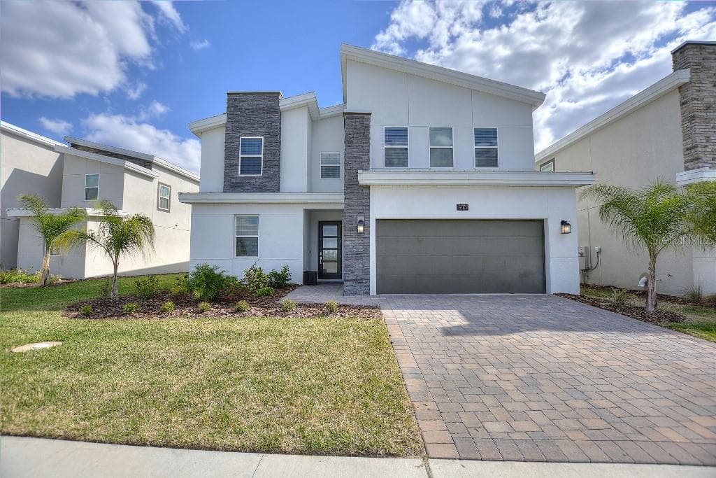 913 OCEAN COURSE AVENUE DAVENPORT, FL 33896