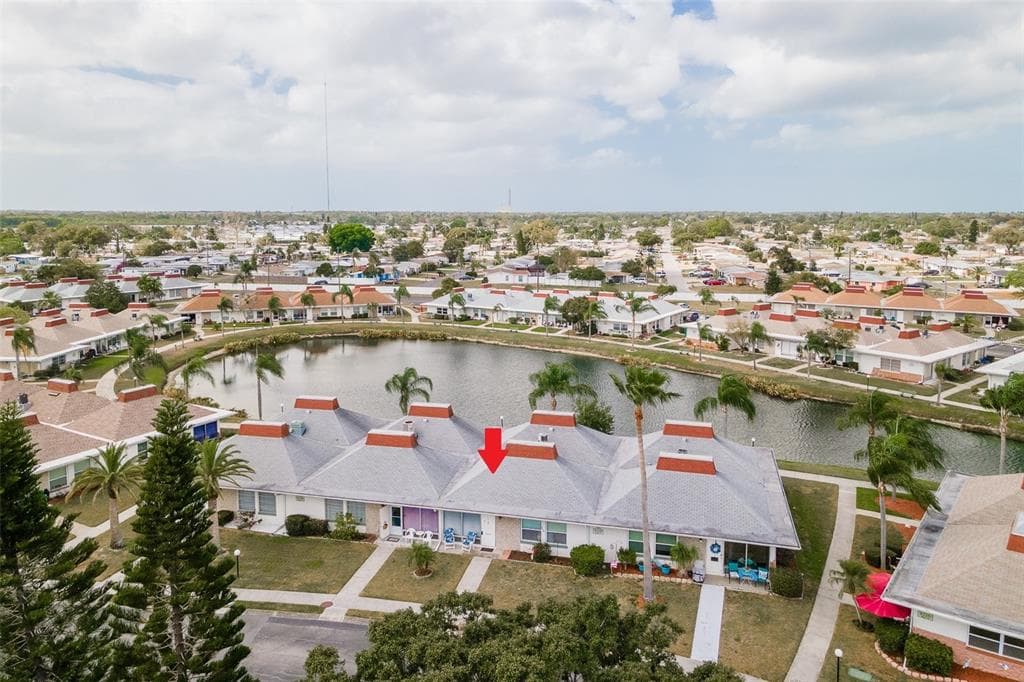 4328 TAHITIAN GARDENS CIRCLE UNIT C HOLIDAY, FL 34691