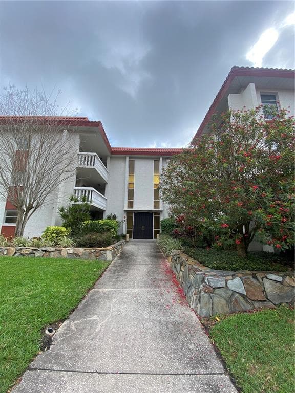 1001 PEARCE DRIVE UNIT 105 CLEARWATER, FL 33764