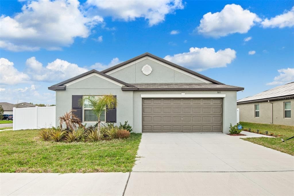 3011 NUBBIN RIDGE LANE ZEPHYRHILLS, FL 33540