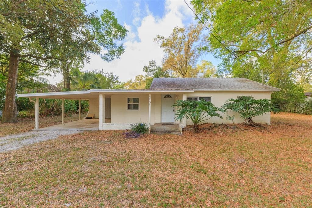 2107 E JUNEAU STREET TAMPA, FL 33604