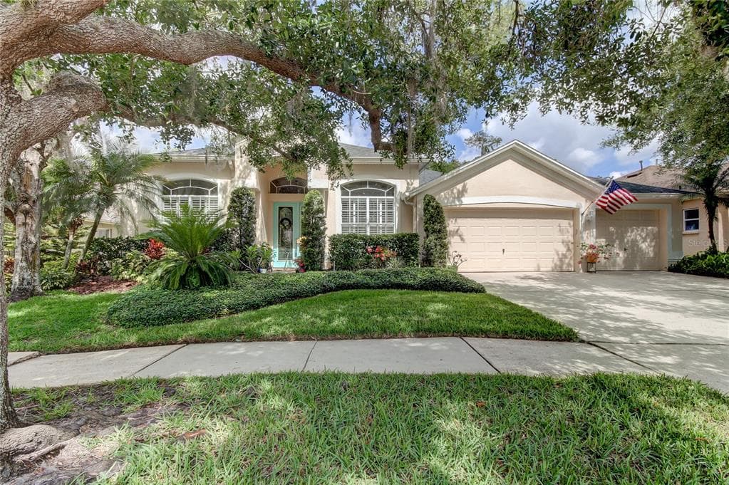 16914 FALCONRIDGE ROAD LITHIA, FL 33547