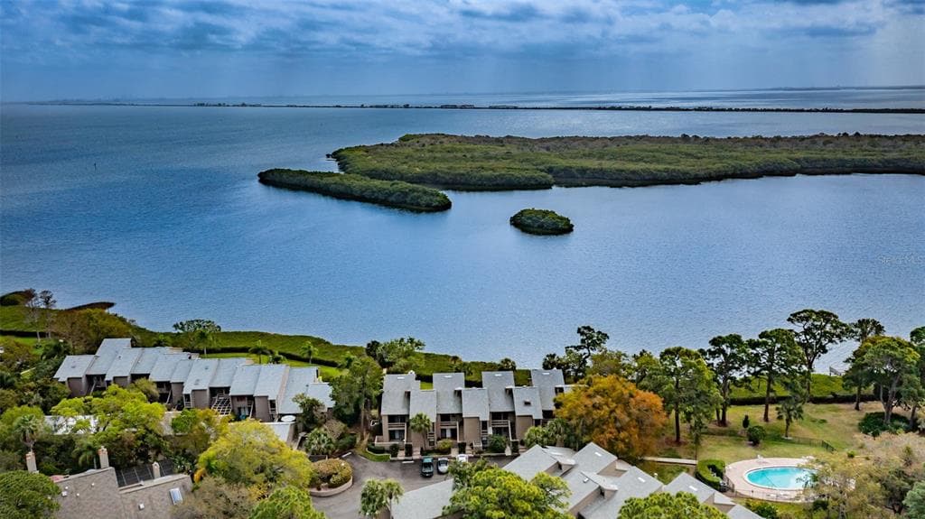 1111 BAYSHORE BOULEVARD N UNIT D4 CLEARWATER, FL 33759