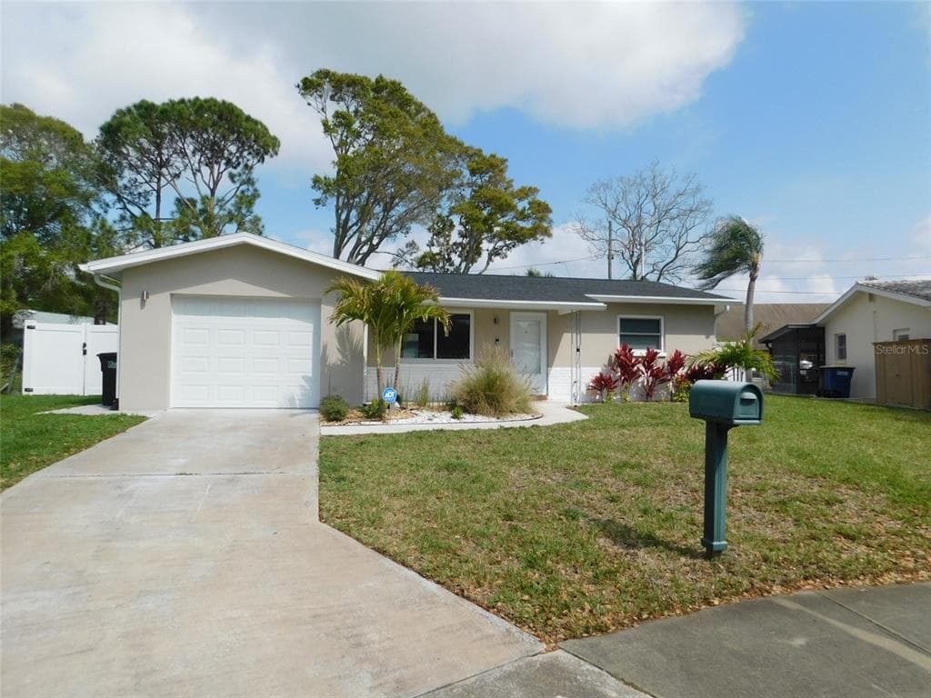 1571 EUNICE LANE CLEARWATER, FL 33756