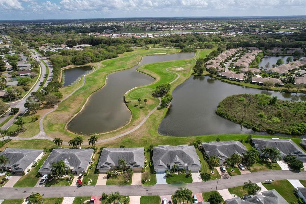 510 PRINCETON GREENS COURT SUN CITY CENTER, FL 33573