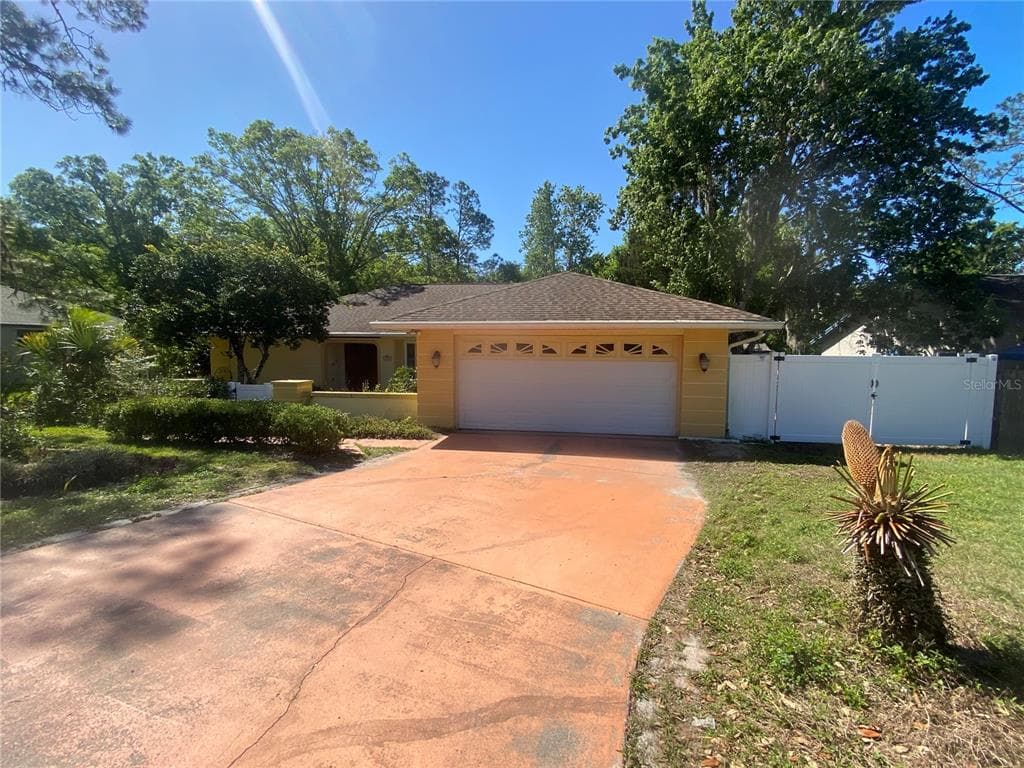 4552 PARKWAY BOULEVARD LAND O LAKES, FL 34639