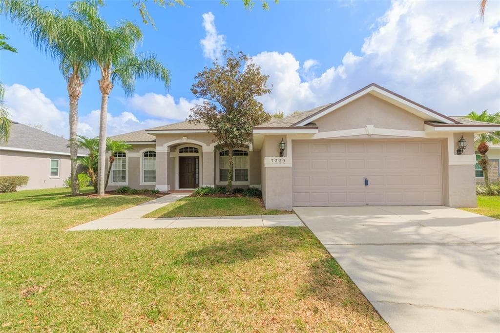 7229 COLONIAL LAKE DRIVE RIVERVIEW, FL 33578