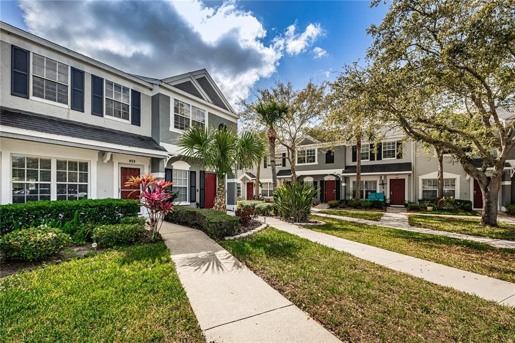459 COUNTRYSIDE KEY BOULEVARD OLDSMAR, FL 34677