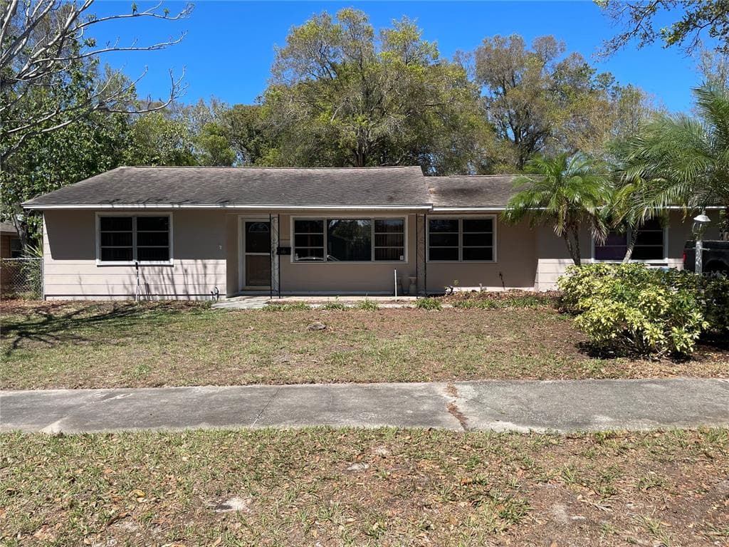 5137 4TH AVENUE N ST PETERSBURG, FL 33710