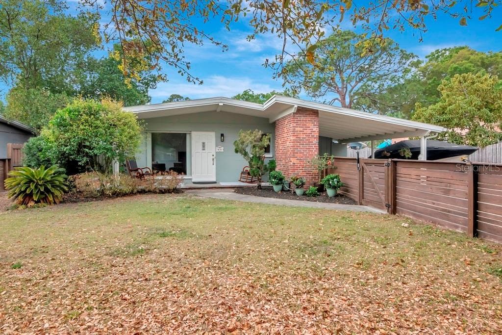 474 34TH AVENUE N ST PETERSBURG, FL 33704