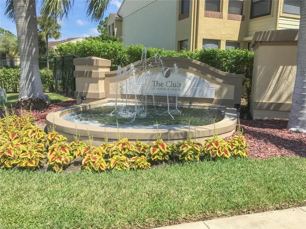 2002 BLUE HAWK COURT UNIT 1714 CLEARWATER, FL 33762