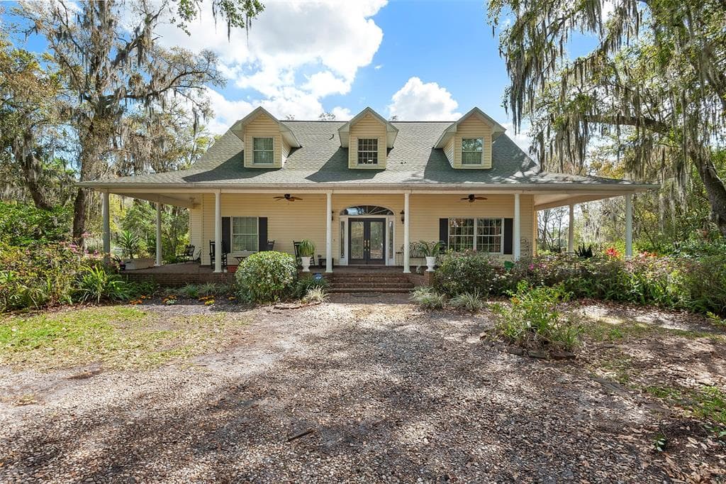 4224 EWELL ROAD LAKELAND, FL 33811