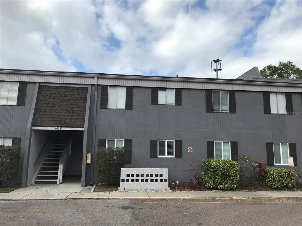 4028 CORTEZ DRIVE UNIT D TAMPA, FL 33614