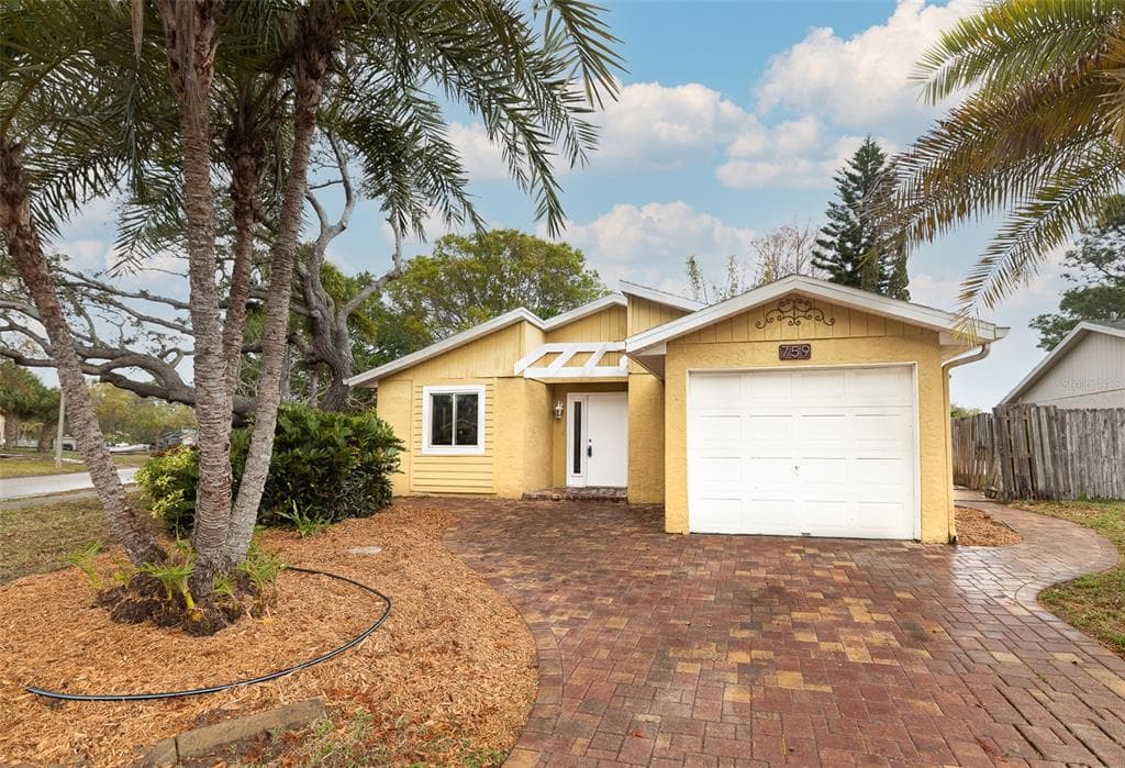 759 MERLINS COURT