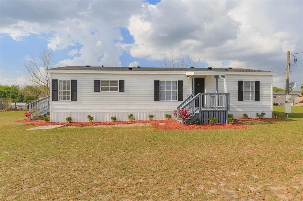4389 UPPER MEADOW ROAD MULBERRY, FL 33860