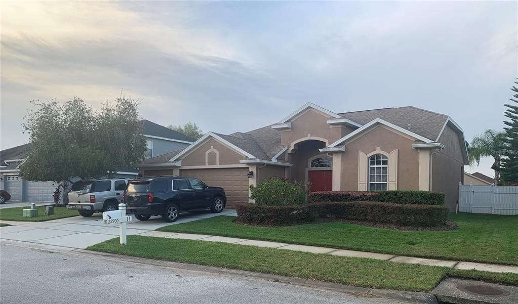 22905 KILLINGTON BOULEVARD LAND O LAKES, FL 34639