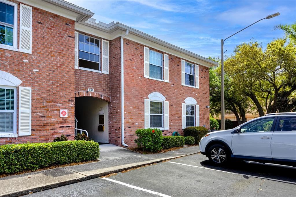 4150 37TH STREET S UNIT 148 ST PETERSBURG, FL 33711