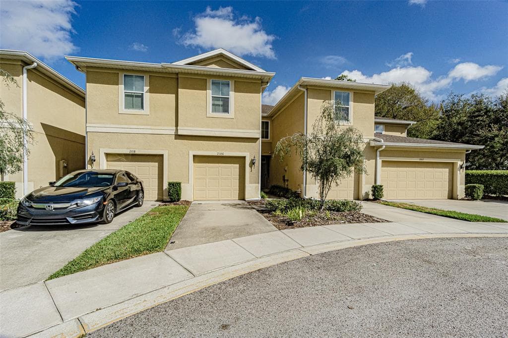 2106 BROADWAY VIEW AVENUE BRANDON, FL 33510