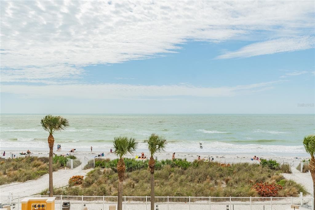 15208 GULF BOULEVARD UNIT 305