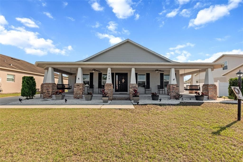 1209 LAVENDER JEWEL COURT