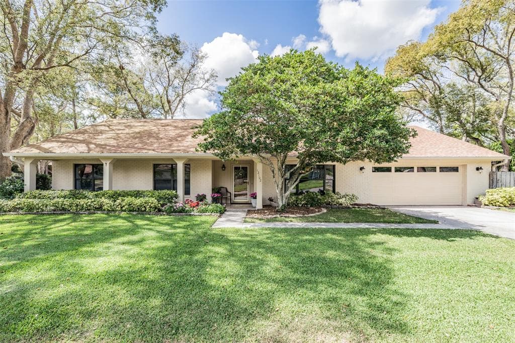 12102 SNEAD PLACE TAMPA, FL 33624