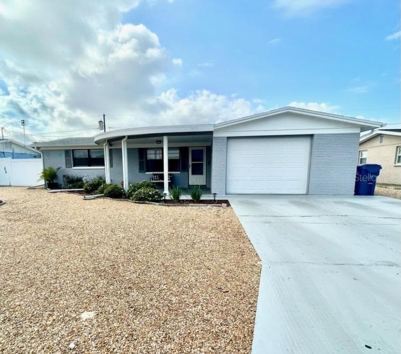 3830 REDWOOD DRIVE HOLIDAY, FL 34691