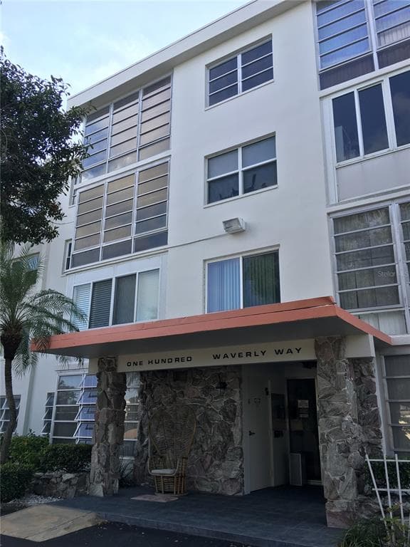 100 WAVERLY WAY UNIT 403 CLEARWATER, FL 33756