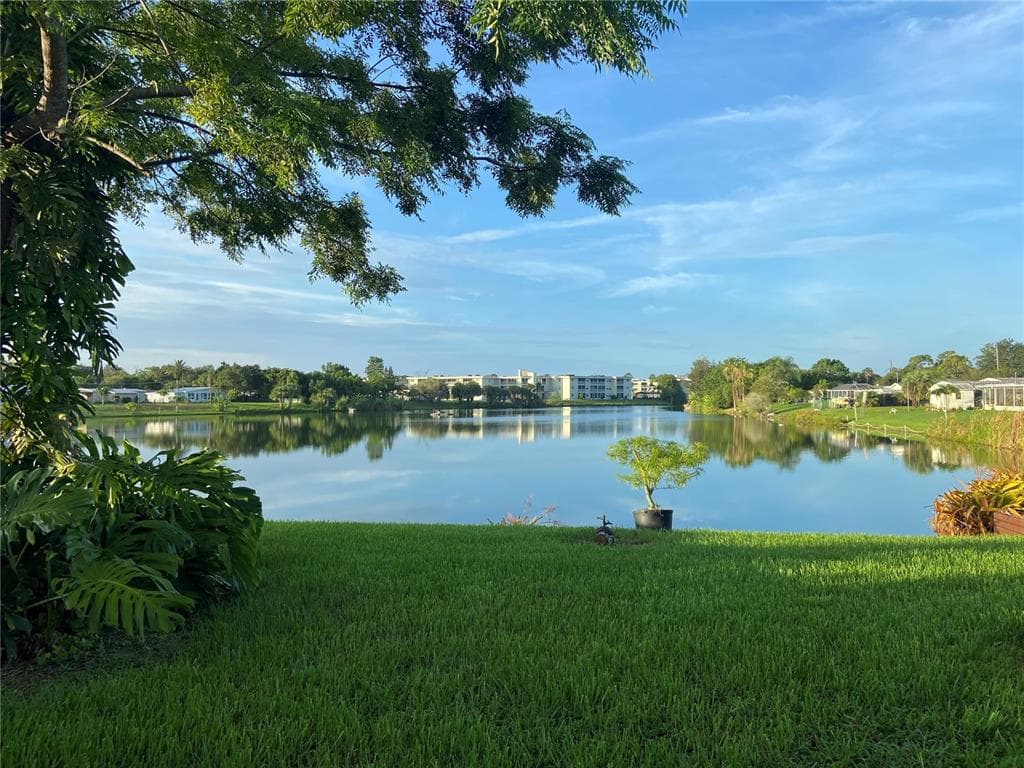 21195 GLADIS AVENUE PORT CHARLOTTE, FL 33952