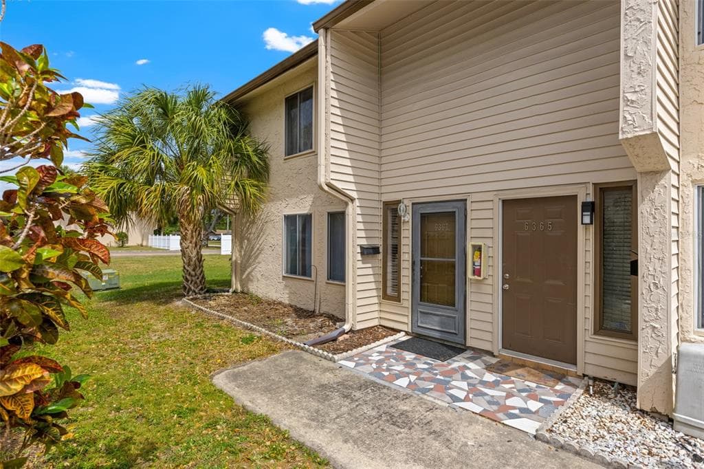 6367 23RD STREET N ST PETERSBURG, FL 33702