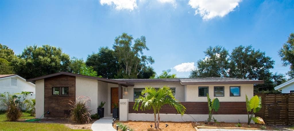 6130 6TH AVENUE N ST PETERSBURG, FL 33710
