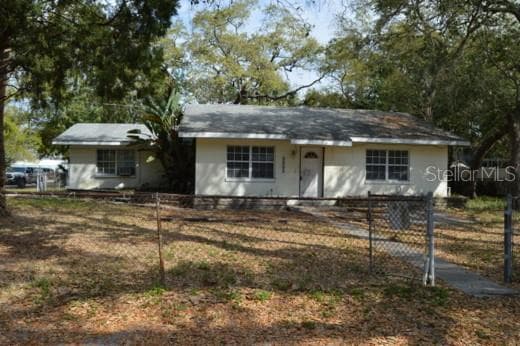 5005 W MCCOY STREET TAMPA, FL 33616