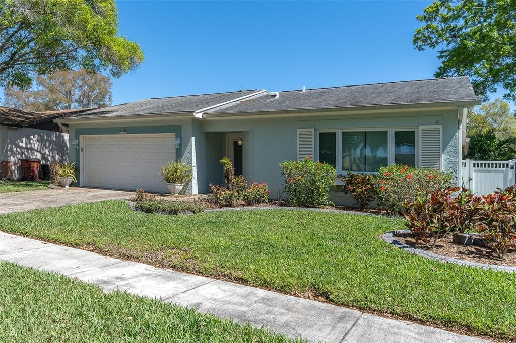 1614 W ORANGECREST AVENUE PALM HARBOR, FL 34683