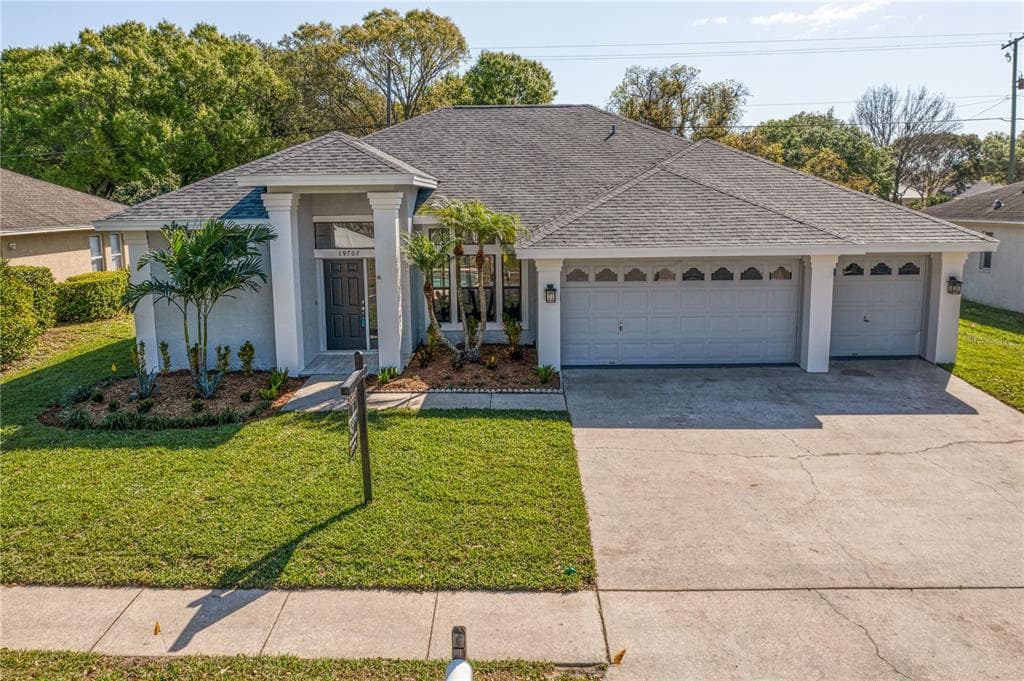 19707 WYNDMILL CIRCLE ODESSA, FL 33556