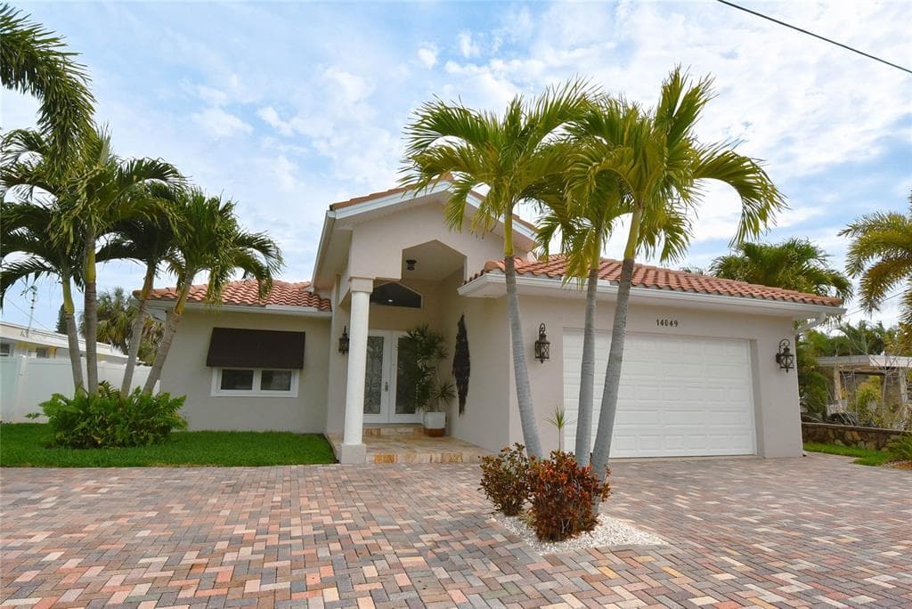 14049 N BAYSHORE DRIVE MADEIRA BEACH, FL 33708
