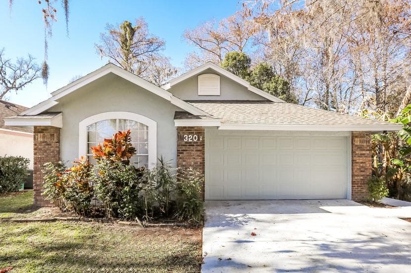 320 MACGREGOR ROAD WINTER SPRINGS, FL 32708