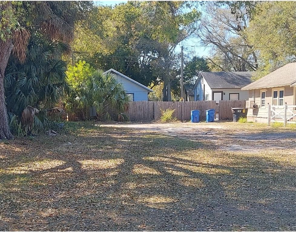 2525 4TH STREET S ST PETERSBURG, FL 33705