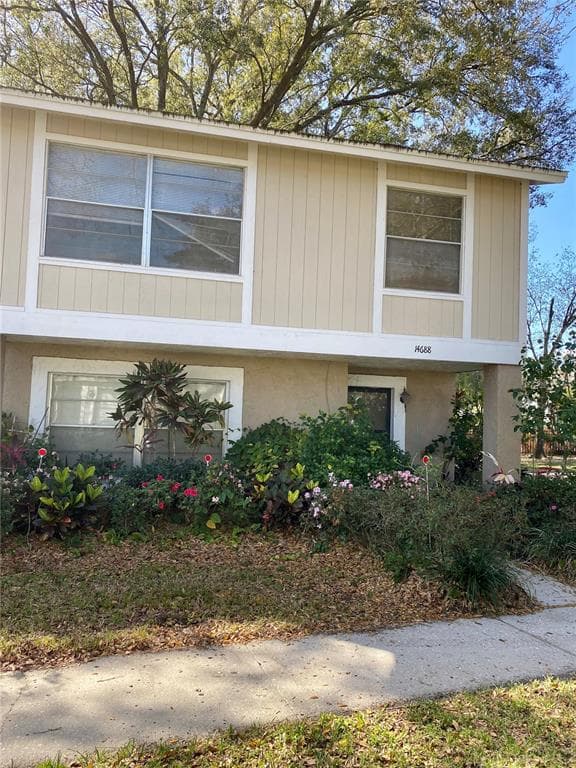14688 PINE GLEN CIRCLE LUTZ, FL 33559