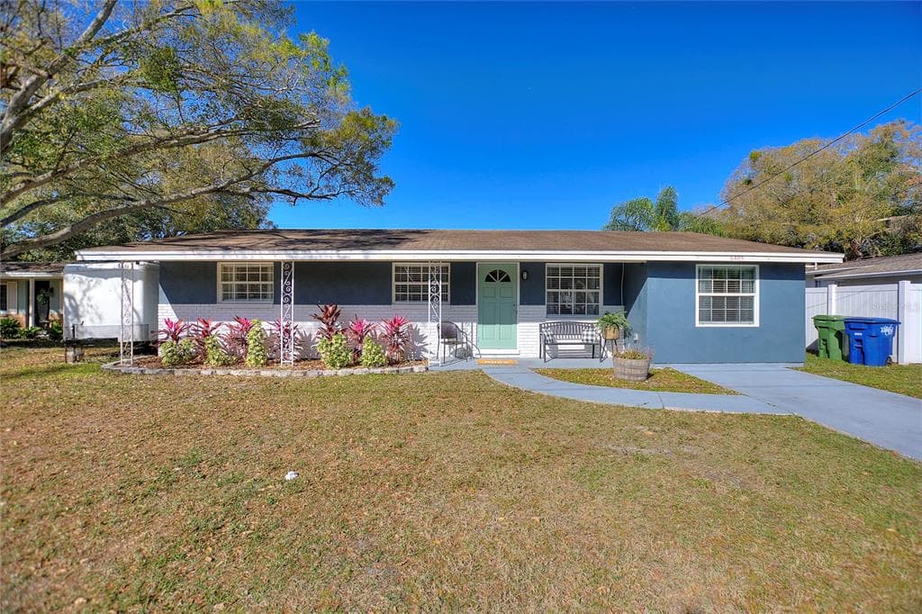 6409 S CLARK AVENUE TAMPA, FL 33616