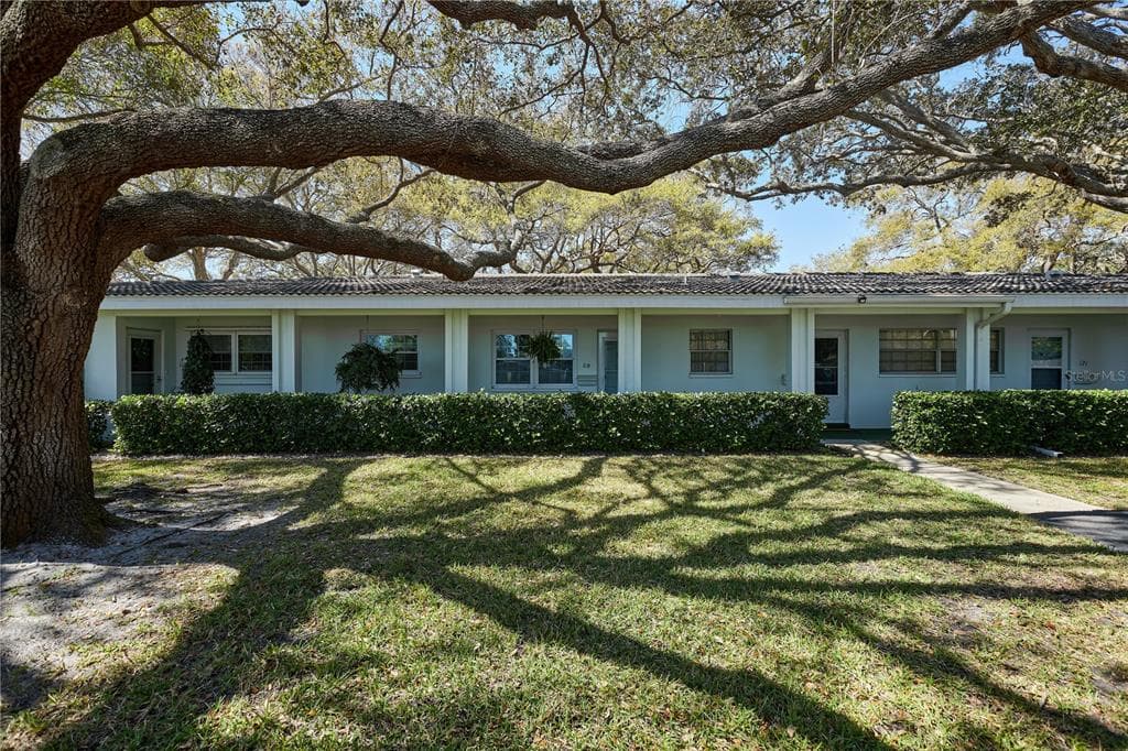 11200 102ND AVENUE UNIT 119 SEMINOLE, FL 33778