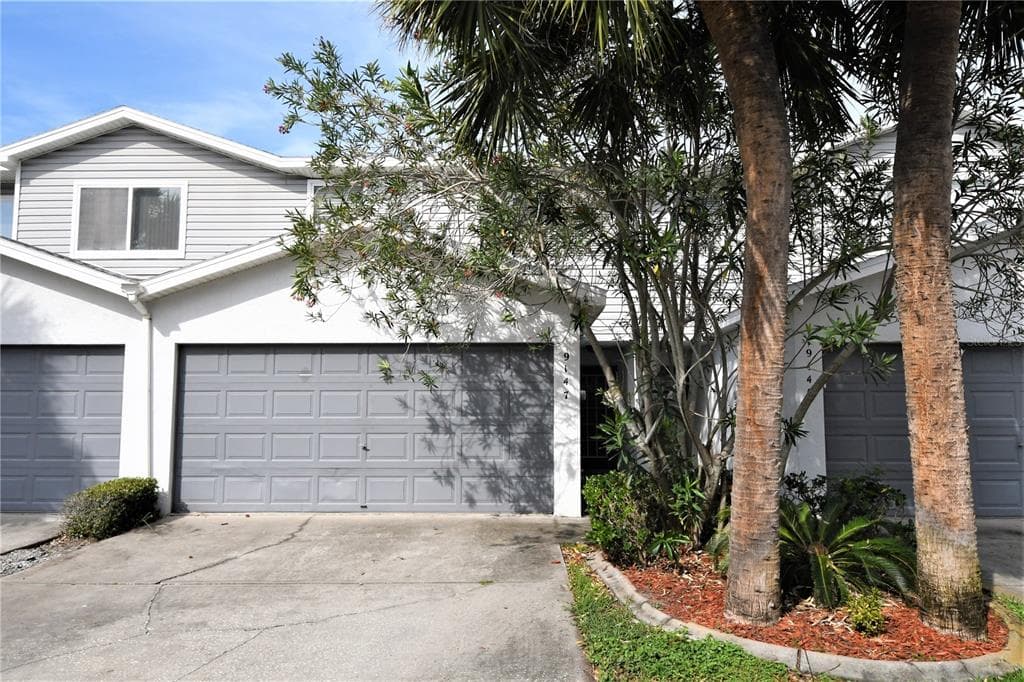 9147 JAKES PATH LARGO, FL 33771