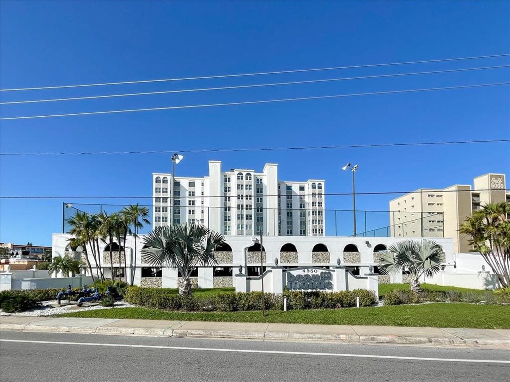 4950 GULF BOULEVARD UNIT 801 ST PETE BEACH, FL 33706