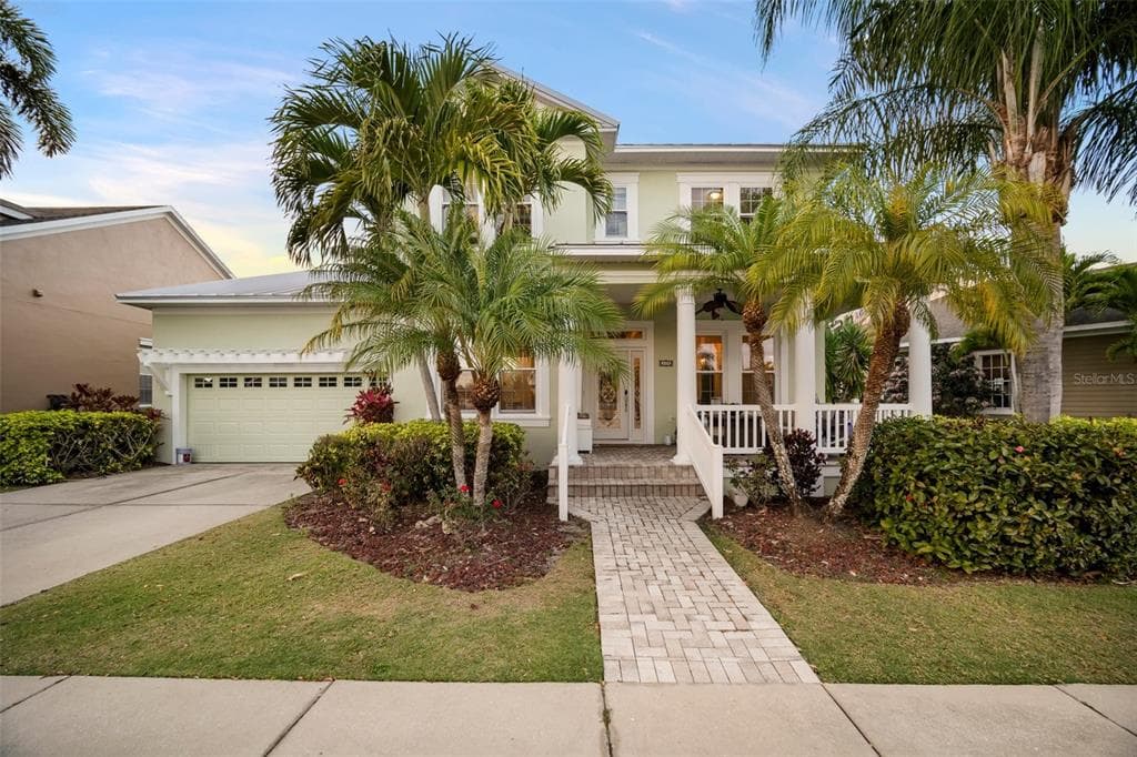 448 ISLEBAY DRIVE APOLLO BEACH, FL 33572