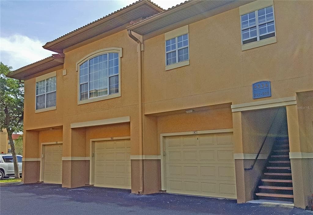 4336 BAYSIDE VILLAGE DRIVE UNIT 202 TAMPA, FL 33615