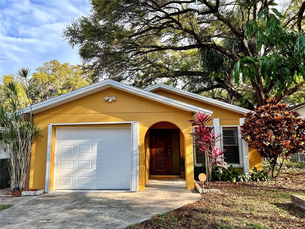5131 40TH AVENUE N ST PETERSBURG, FL 33709