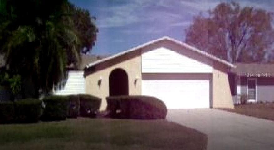 11325 CARROLLWOOD ESTATES DRIVE